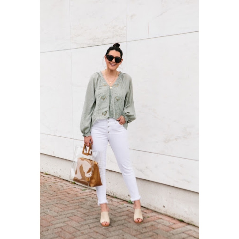 Madewell High-Rise Skinny Jeans: Step-Hem Edition - Picture 7 of 7